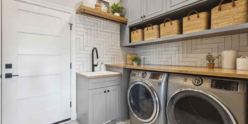 3 Ways to Combine Your Kitchen & Laundry Units